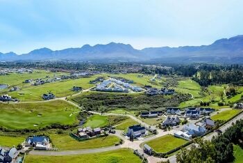 Outeniqua Mountains,  Kingswood Golf Estate, George, Garden Route